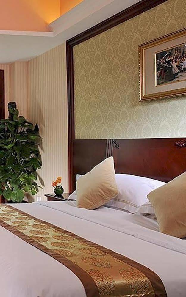 Vienna Hotel - Shenzhen Higher Education Mega Center Esterno foto